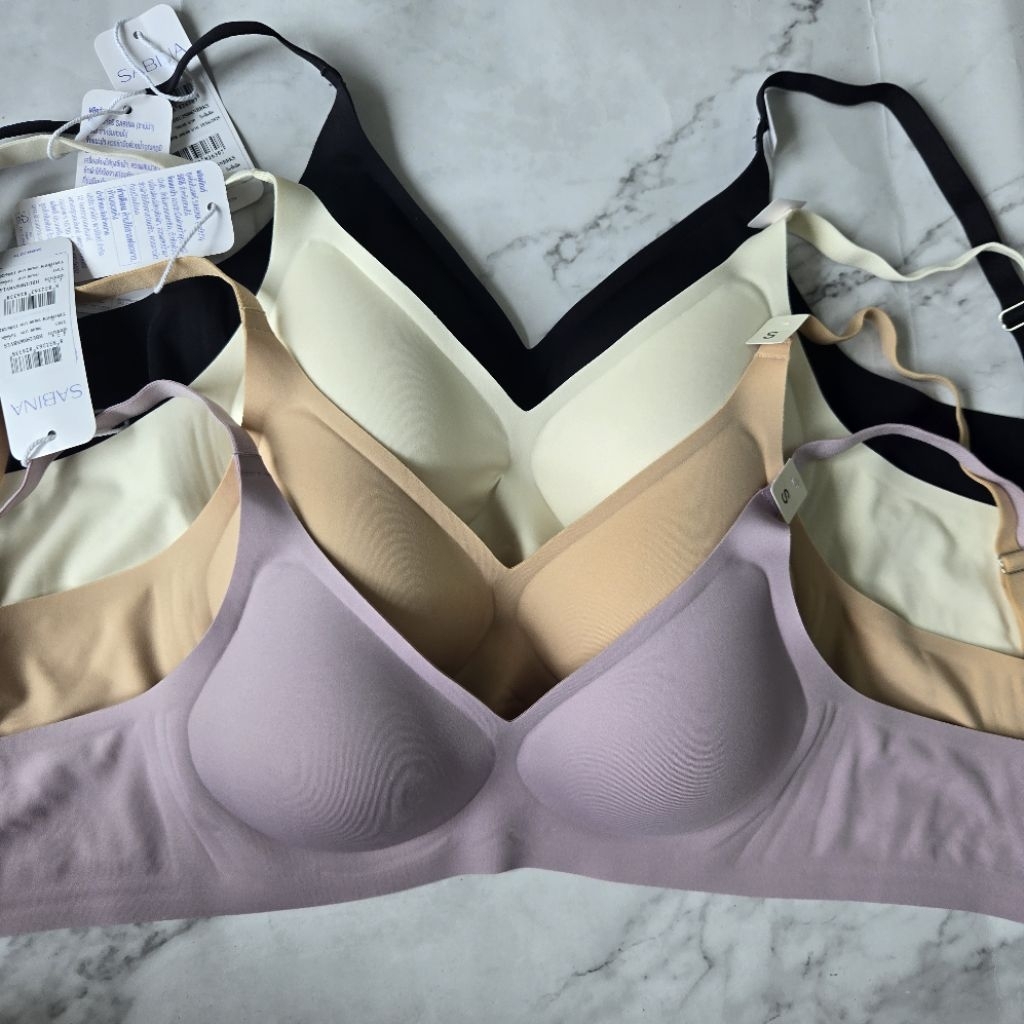 Sabina Habpy Pretty Perfect Level 1 เสื้อชั้นใน ไร้ตะเข็บ ไร้โครง รหัส HBU25006 แบบ ตะขอหลัง