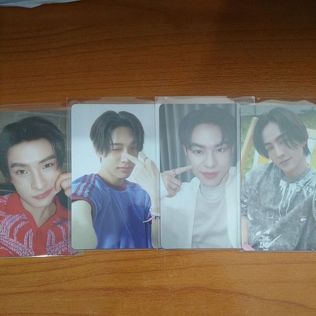 การ์ดครบรอบ 1 ปี ของน้อง BUS