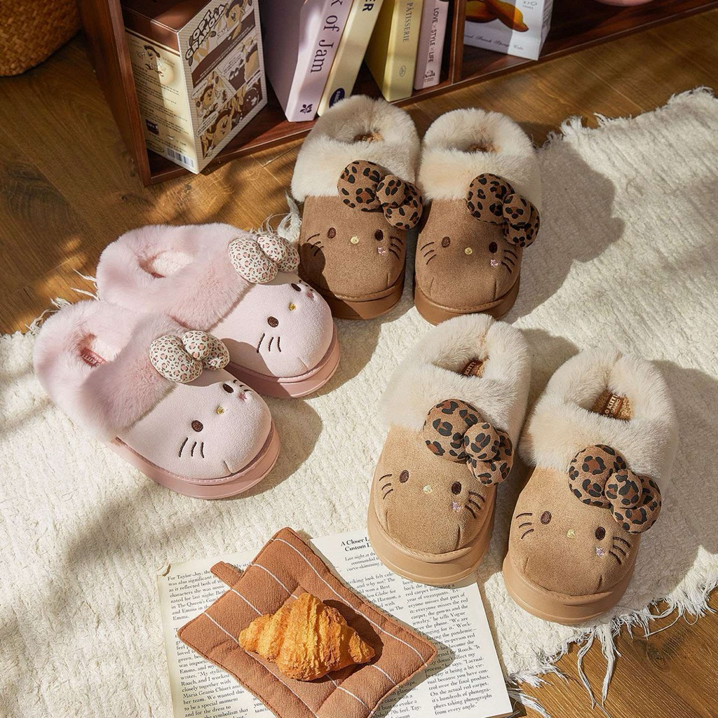 Hello Kitty sleeper 🐱