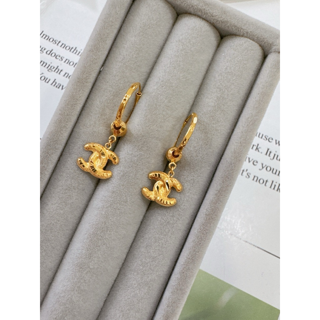 ต่างหูห่วงห้อย CC ตัดลายทราย สวยน่ารักมากๆค่ะ