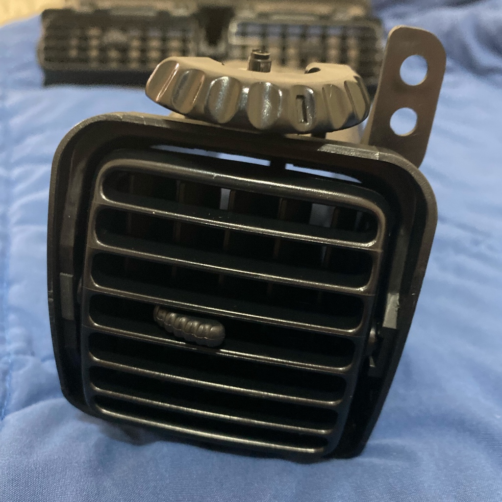 ช่องแอร์ toyota Prado95 1ชุดสินค้าเป็นของใหม่แท้