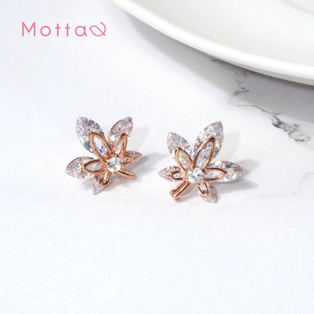 Motta Earring ต่างหูติดหูชุบทองคำขาว ใบเมเปิ้ลประดับเพชร