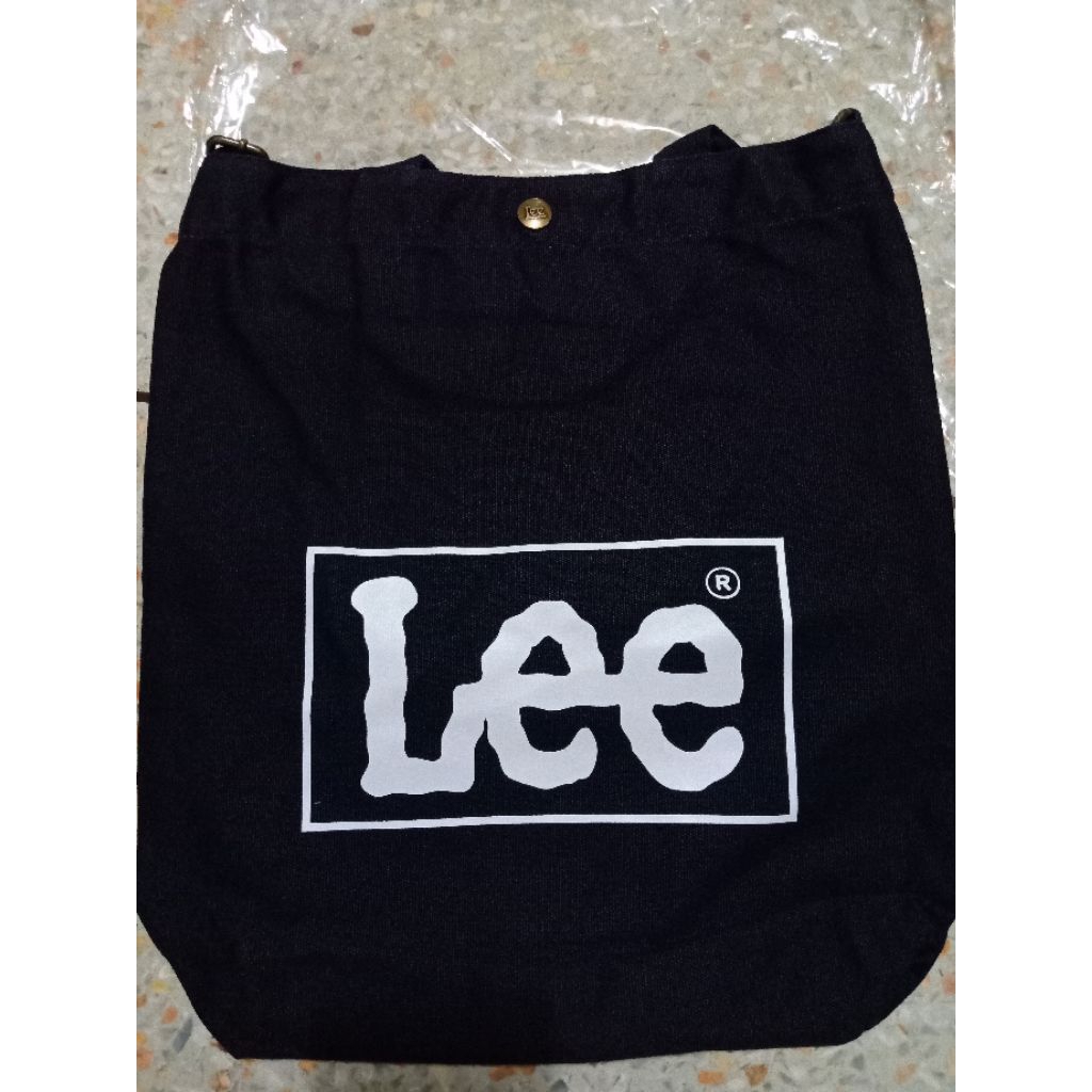 กระเป๋าสะพายข้าง Lee Vintage ของใหม่แท้