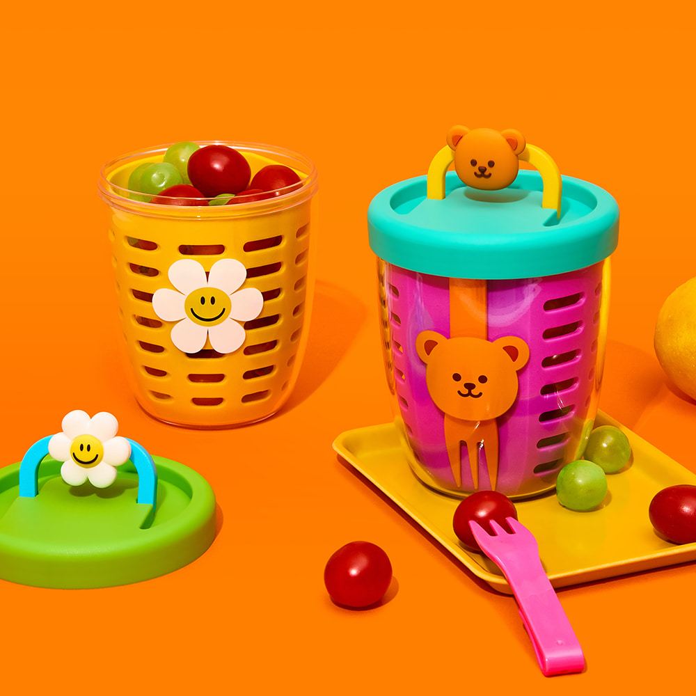 ( พร้อมส่ง ) Wiggle Wiggle Fruit Pot ถ้วยใส่ผลไม้ พร้อมส้อมในตัว