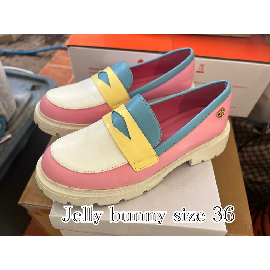 รองเท้าแมรี่เจjelly bunnyสีพาสเทลsize36มือสองของแม่ค้าเองค่ะ