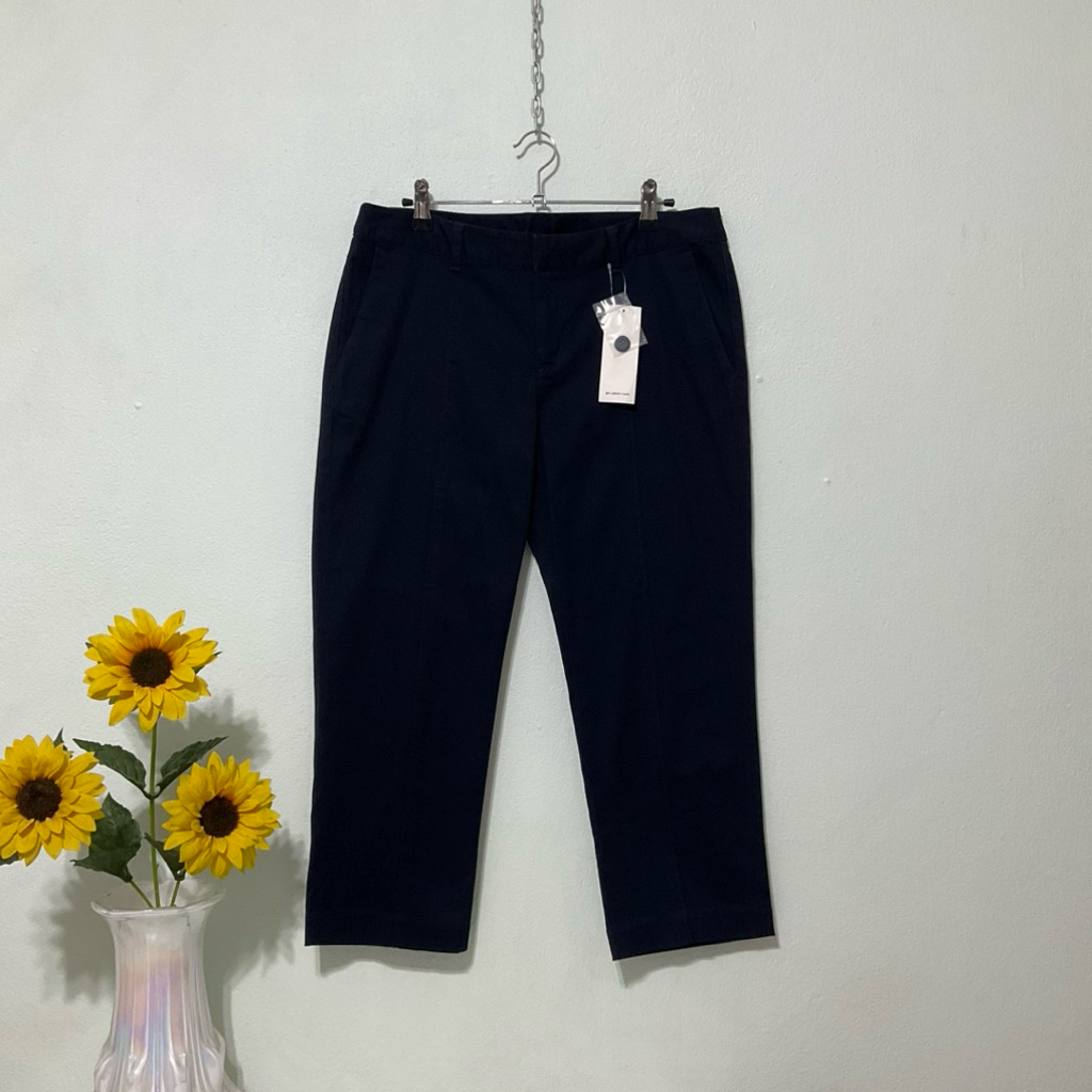 P239 กางเกงขา5ส่วน GU สีกรมท่าไซส์ XL เอว32“สพ40”เป้า10“ยาว32”ผ้าคอตตอนชิโน งานใหม่ป้ายห้อย