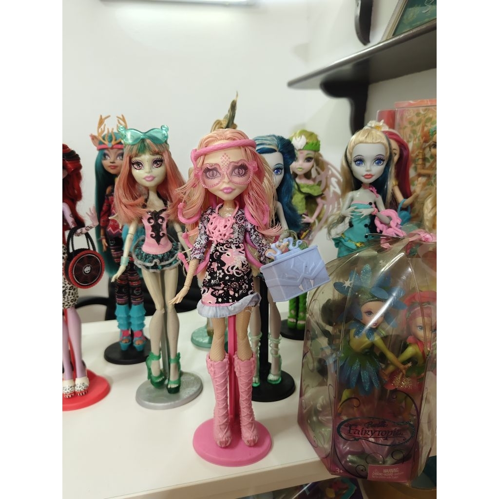 Monster high doll  ( ทักแม่ค้าก่อน )