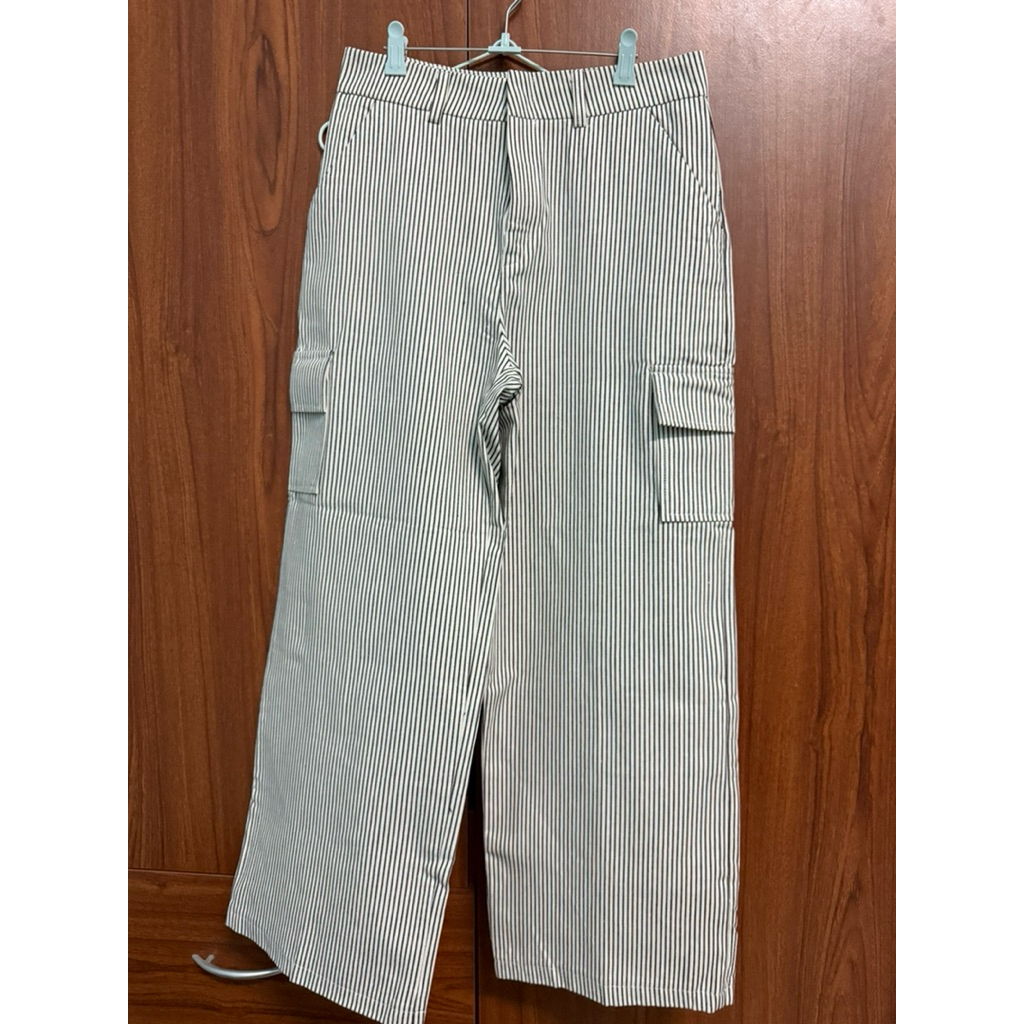 กางเกงคาร์โก้ ลายทาง Atipa