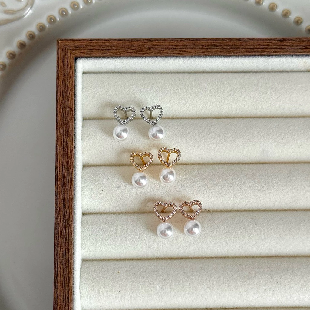 Socrush.bkk | LOVEBUD earrings | SE-011 | ต่างหู มุก หัวใจ มินิมอล