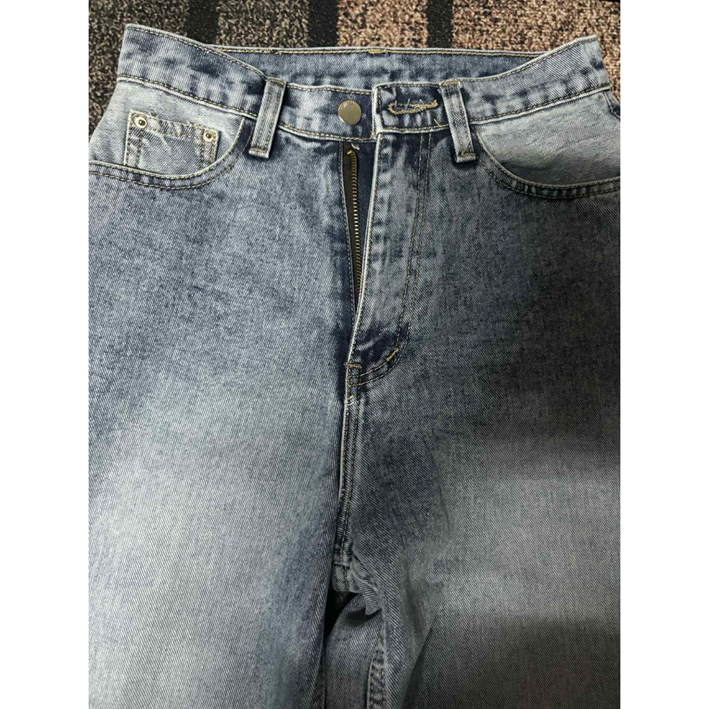 กางเกงยีนส์Atipขากระบอกไซต์Sเอว24-25สวยมากๆของใหม่