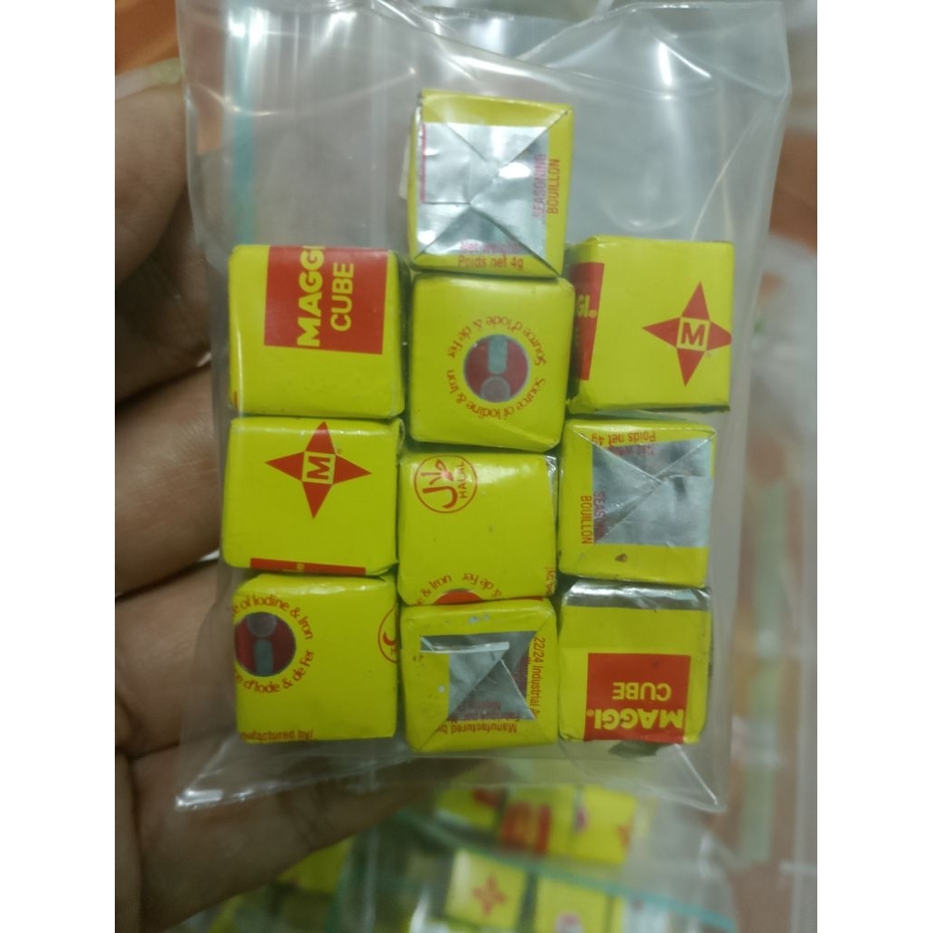 Maggi Star Seasoning  10pcs=100฿