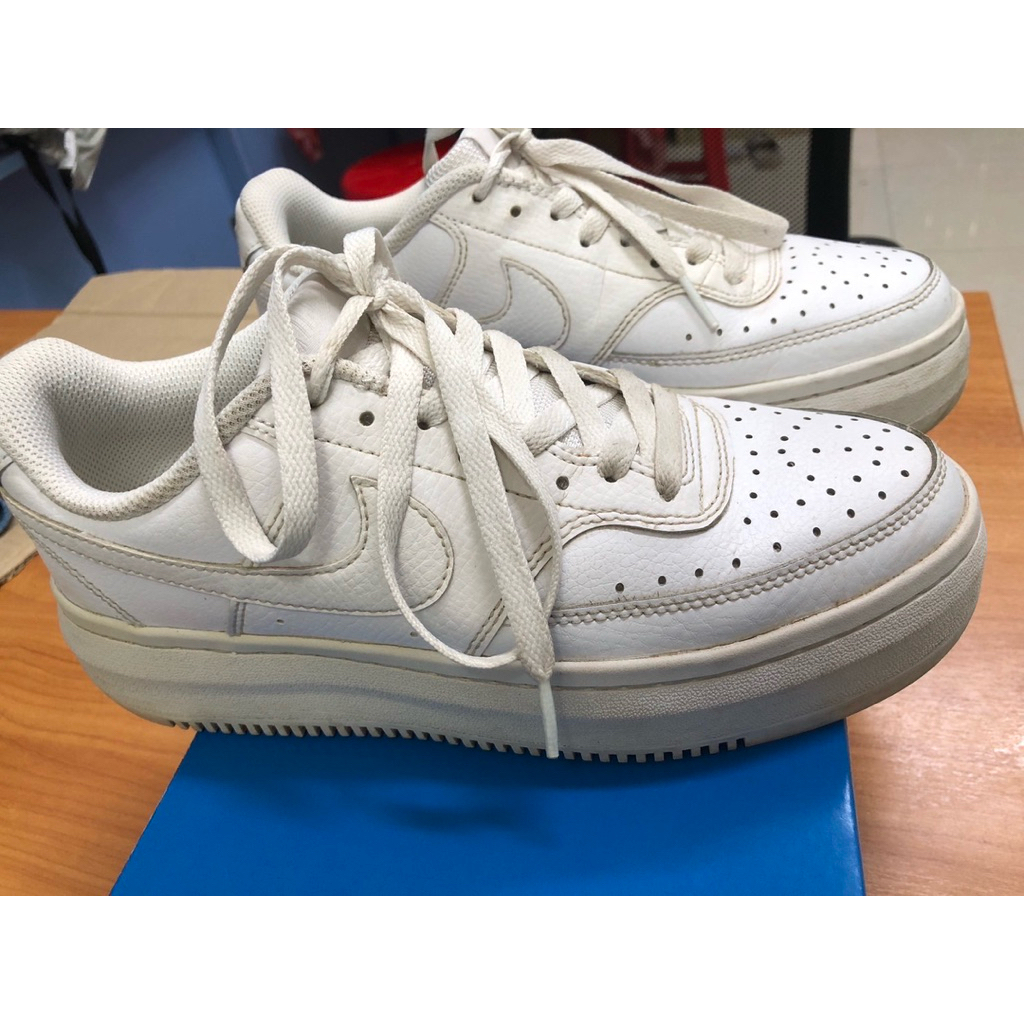 Nike Court Vision Alta มือ 2