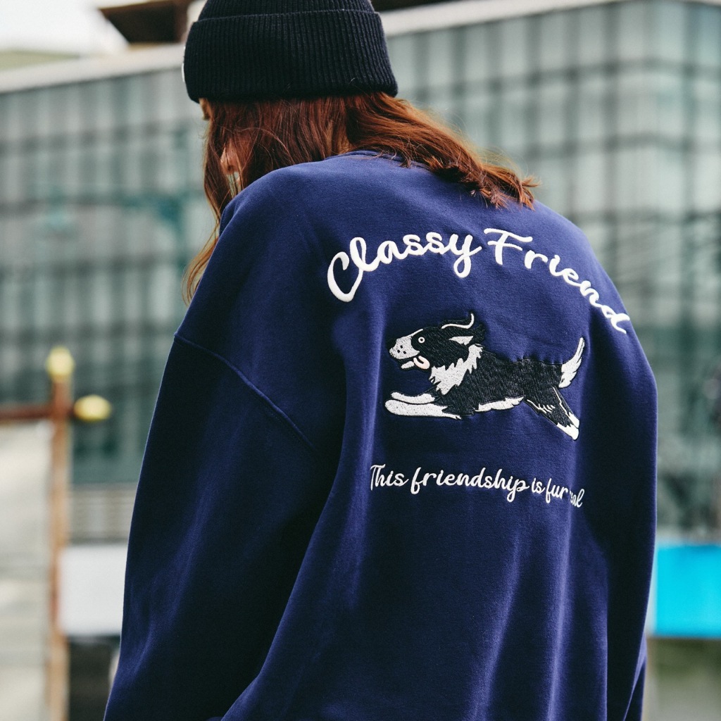 Classy Club - เสื้อสเวตเตอร์ แขนยาว รุ่น Fur Friend Sweater - Classy Friends Col.