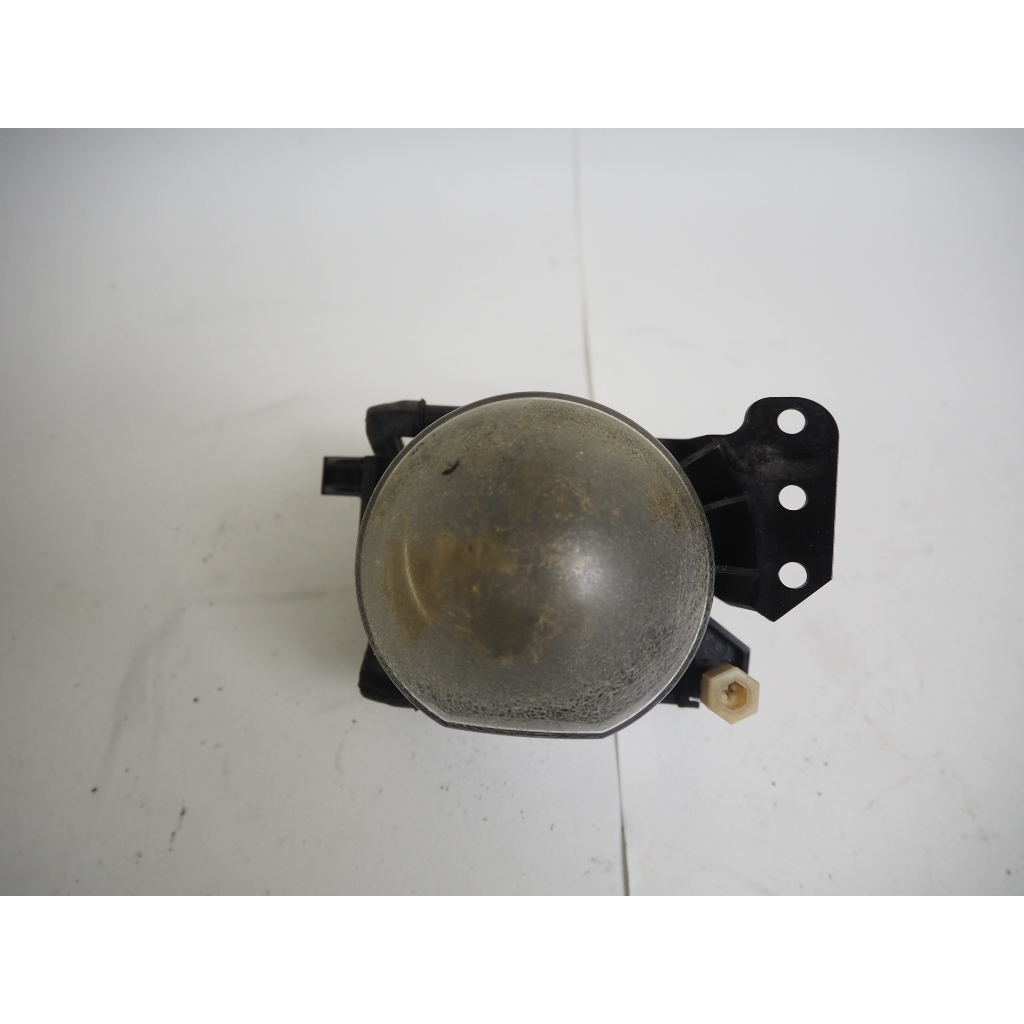 ไฟตัดหมอกซ้ายBMW E60  เบอร์อะไหล่ 6910791 มือ2