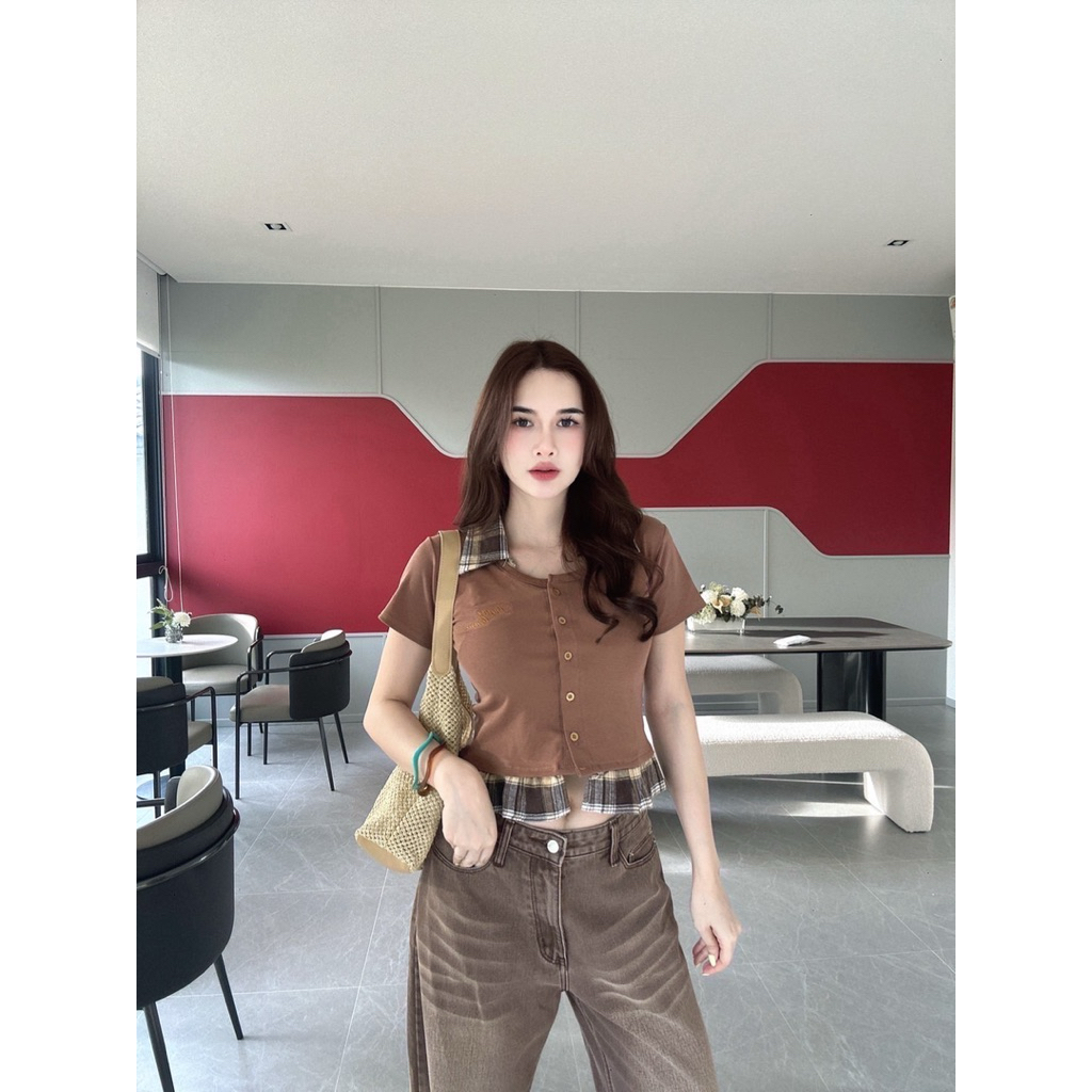 “Plaidy Charm Top” – เสื้อคอปกโปโลดีเทลแต่ง ลายสก็อต รูปที่ 3