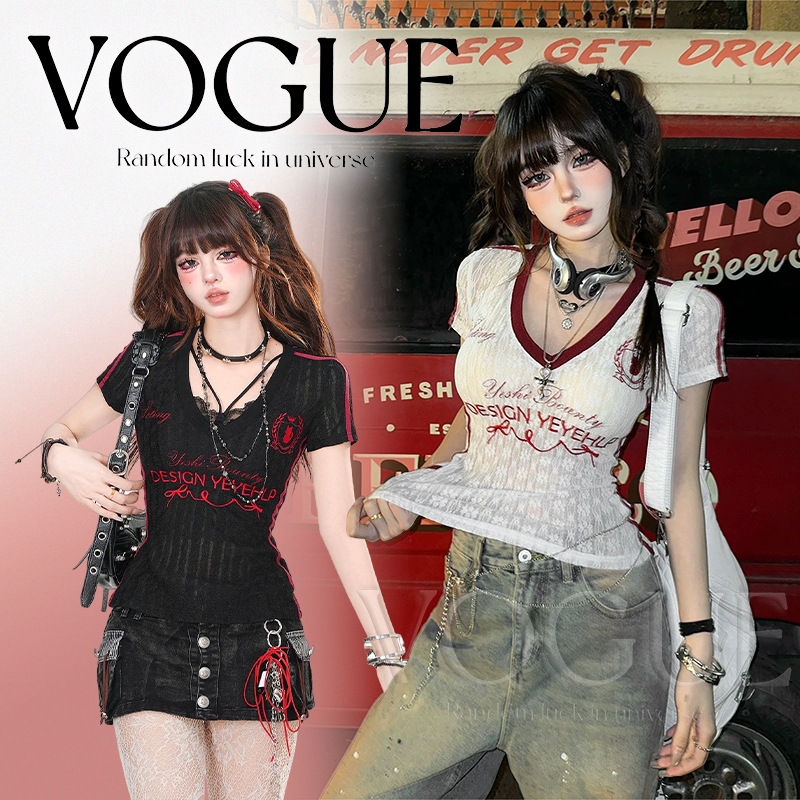 Vogue🌟พร้อมส่ง🌟 เสื้อคอวี แขนสั้น ดีเทลลายเท่ซีทรูบางเบาลายลูกไม้ (FY4776)