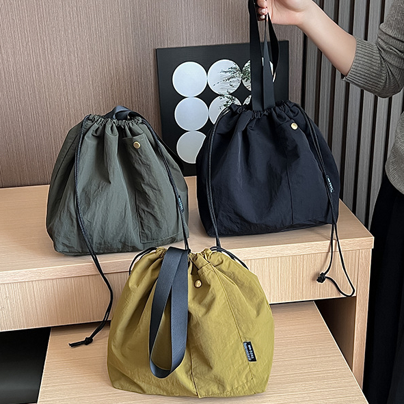 【COD】กล่องอาหารกลางวัน Bento Bag กระเป๋ากล่องข้าวเก็บอุณหภูมิ ความร้อน-เย็น กล่องอาหาร ถุงเก็บความเย็น