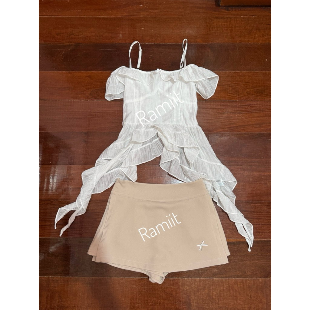 เสื้อ+กระโปรงกางเกง(Size s) Rika