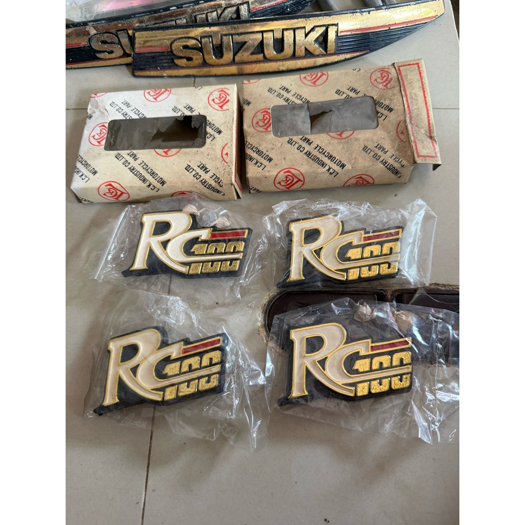 โลโก้RC100สีขาวงานLCK