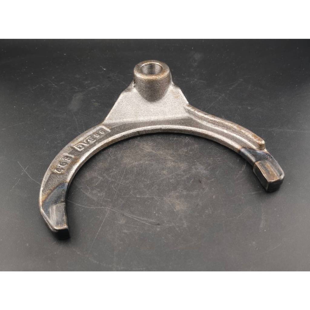 ก้ามปูเกียร์เดินหน้า-ถอยหลัง รถไถนิวฮอลเเลนด์ รุ่นT6050 TD95