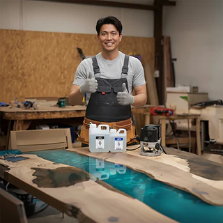 น้ำยาเรซิ่น Epoxy สูตรไม่ฉุน เคลือบใส หล่อใส เทได้ในตัวเดียวกัน 1.5kg (จิวเวอรี่ เคสโทรศัพท์ เทพื้นโต๊ะ) ส่งฟรี