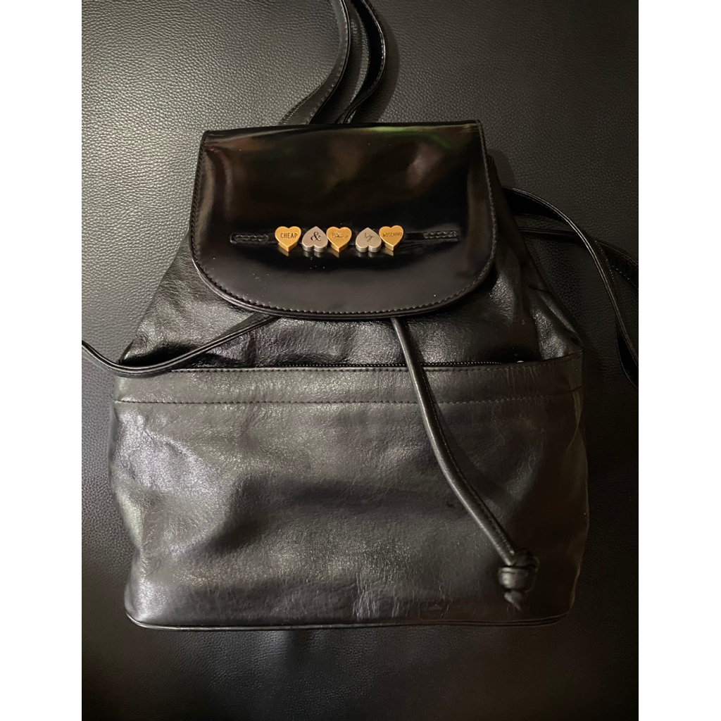 กระเป๋าเป้ Moschino สีดำ