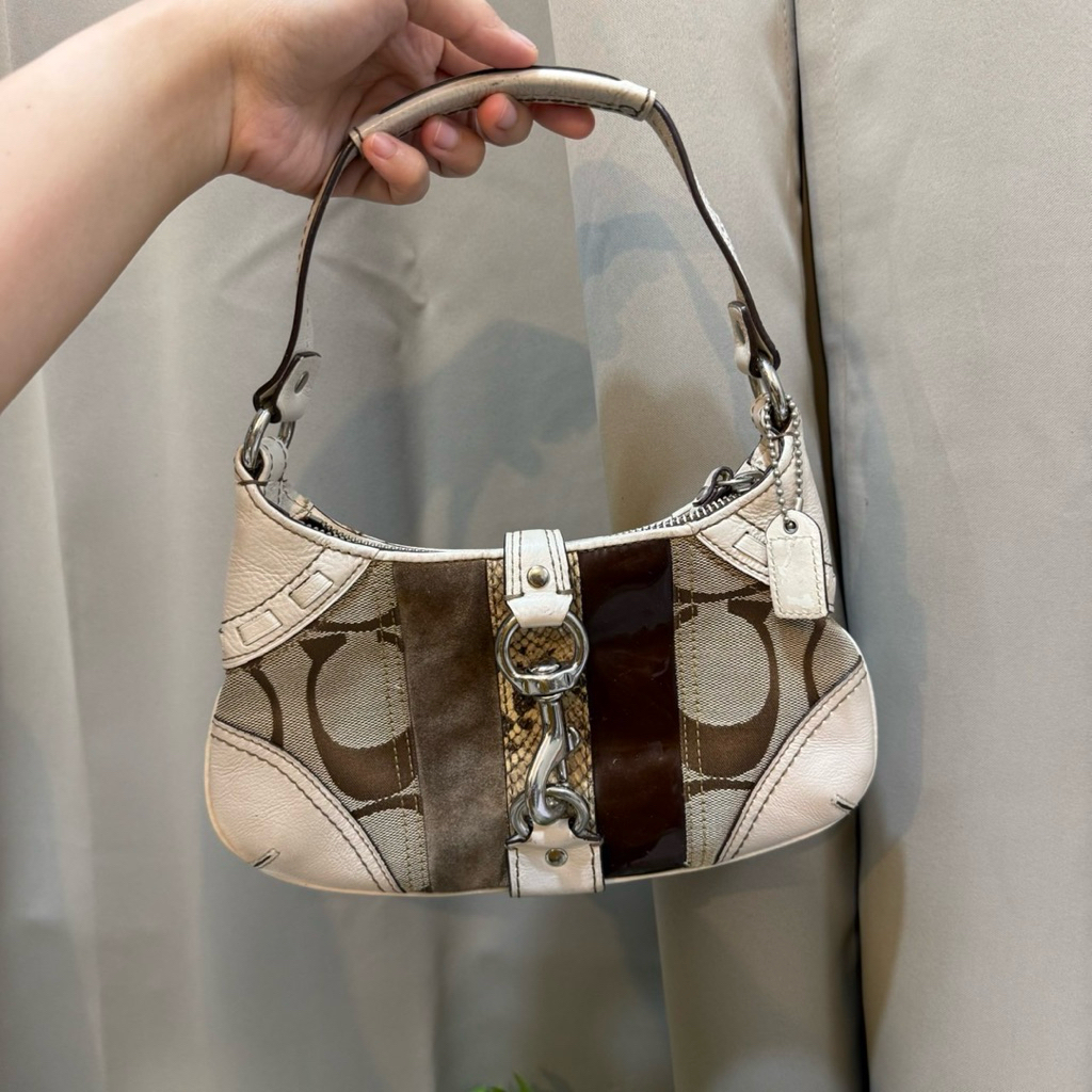 Guess vintageแท้100%สภาพดี