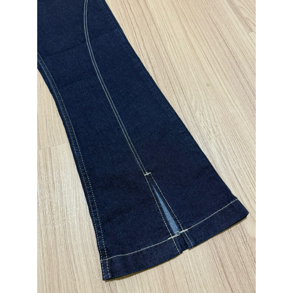 PORCH-กางเกงยีนส์ขาม้าเล็กขาเต่อผ้ายืดแต่งสไตล์ผ่าหน้า - รูปที่ 6