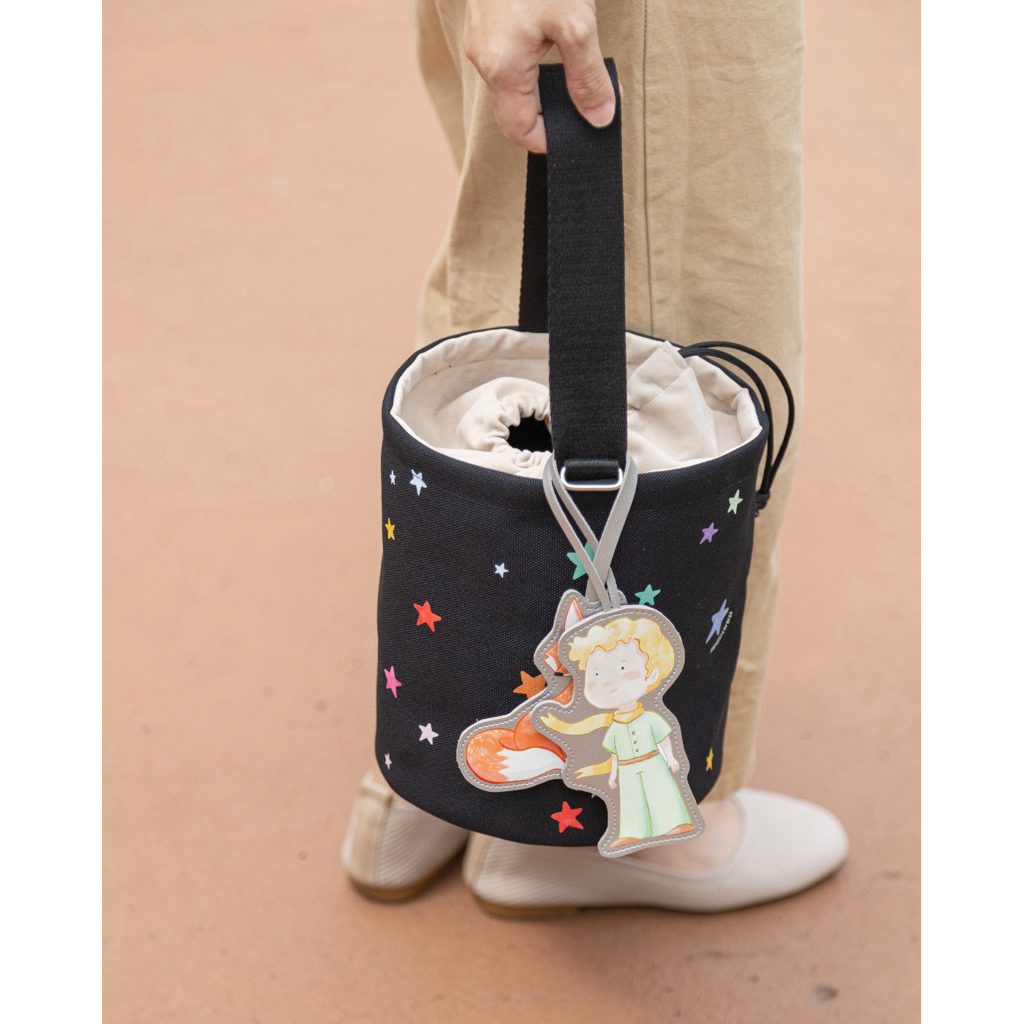 กระเป๋า Bucket ลายดาว พร้อมป้ายห้อย Little Prince and the fox