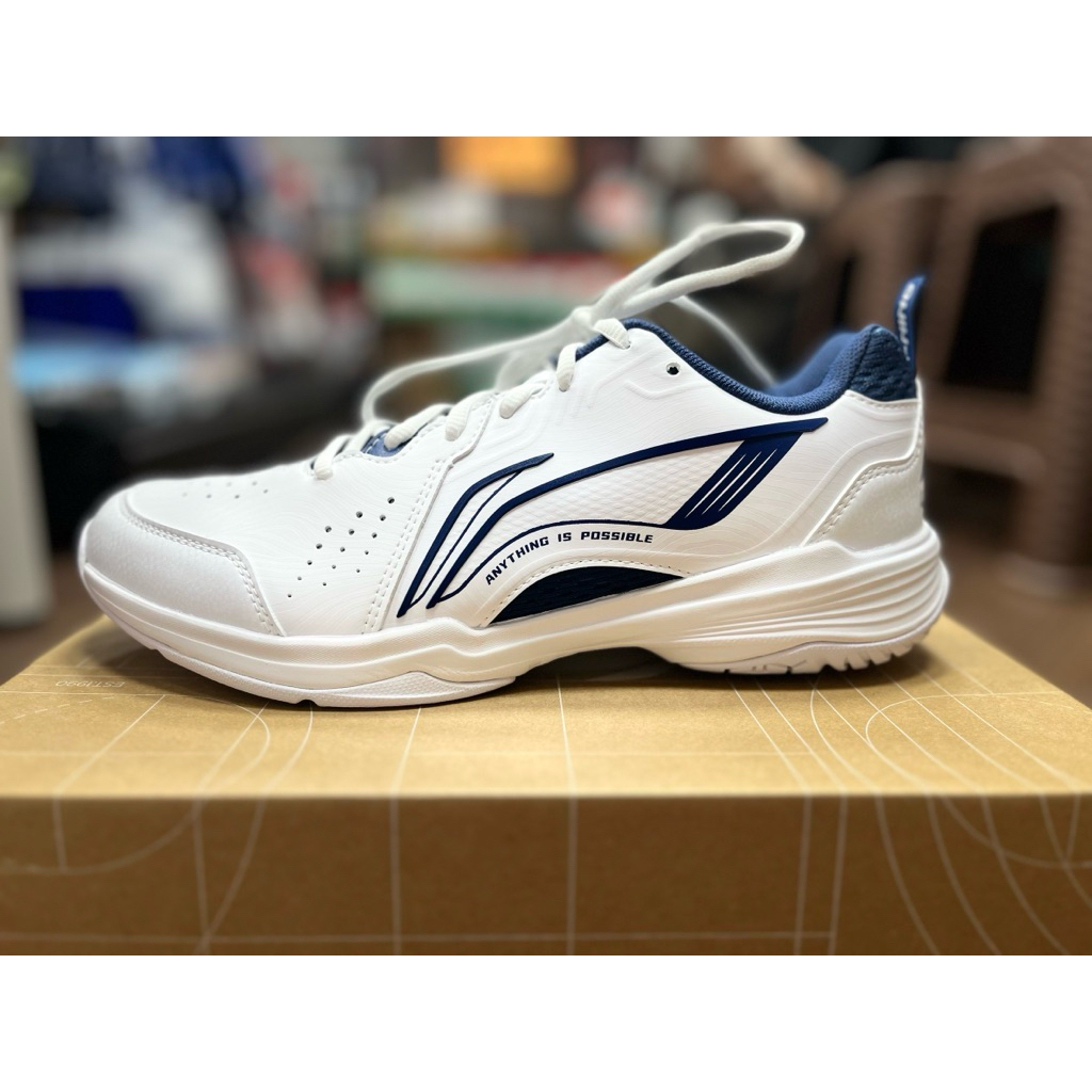 LI-NING รองเท้าแบดมินตัน รุ่น ALMIGHTY V 2.0 Badminton Shoes (AYTU001)