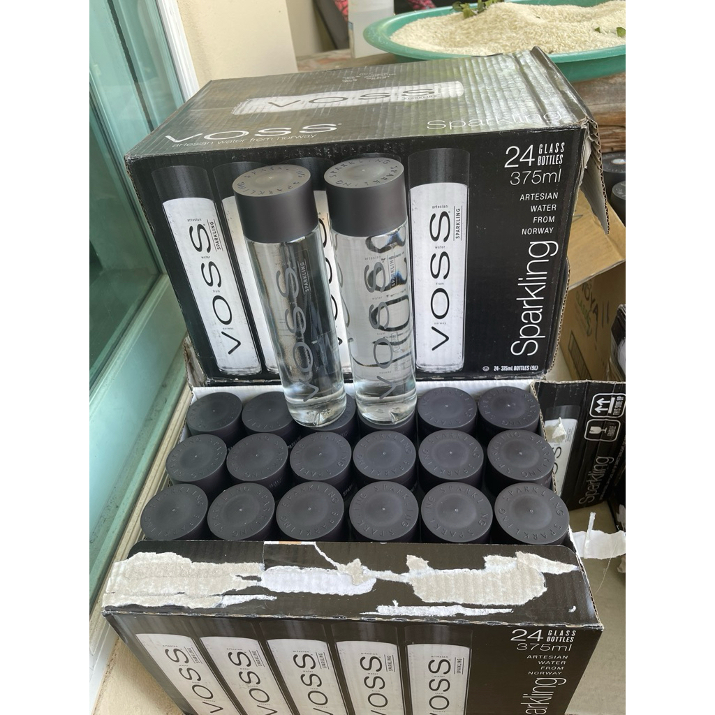 ขวดน้ำแร่ Voss 375ml.