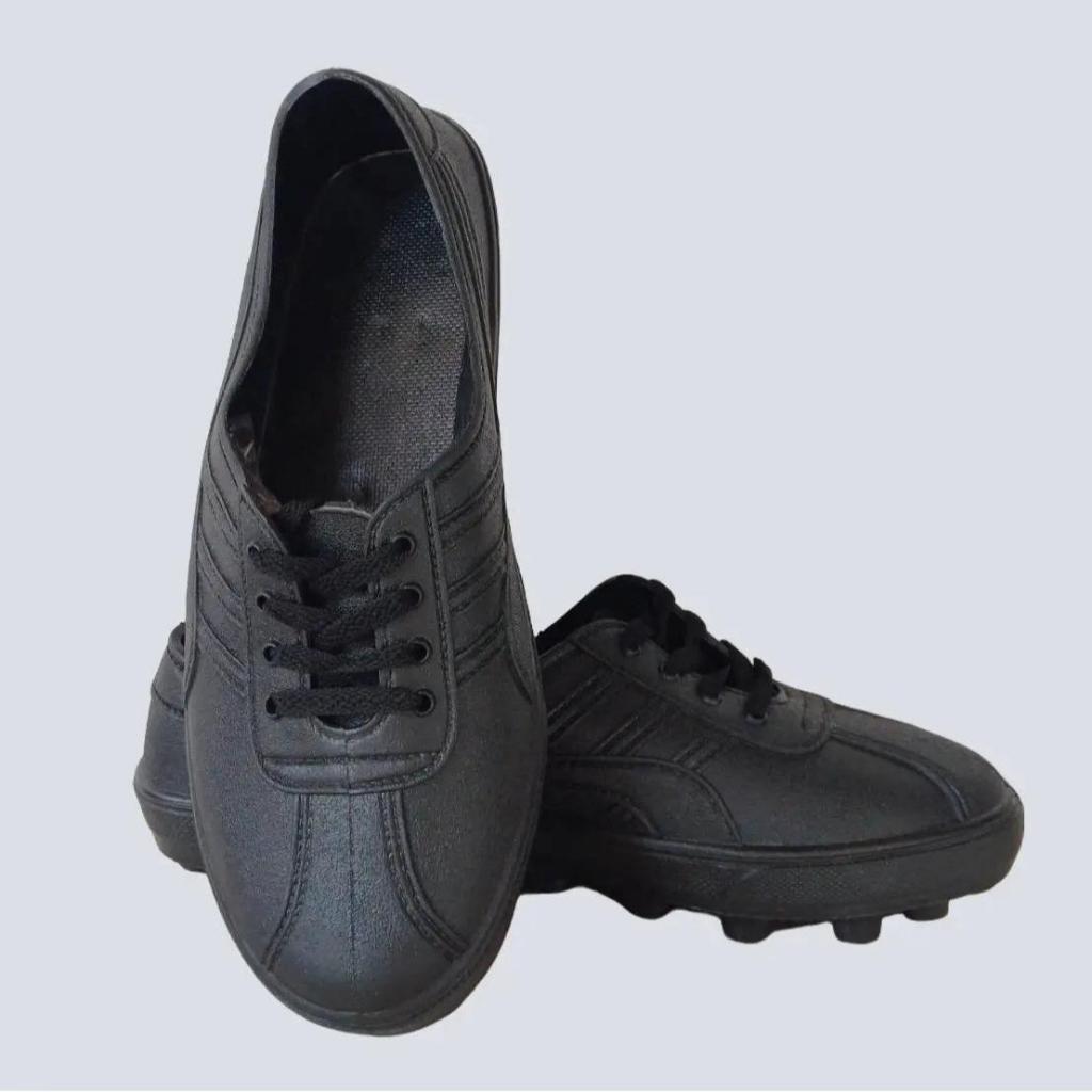 สตั๊ดดอย รองเท้ายางปุ่ม  รองเท้าดอย รองเท้าเดินป่า มีหลายไซส์ 37-42