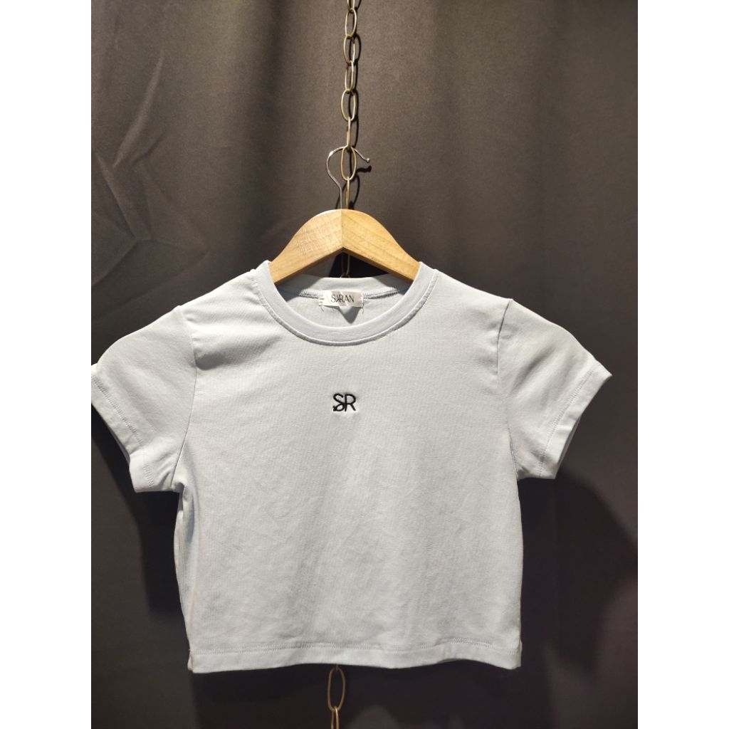 เสื้อครอปทรง SARAN สีฟ้า(มือ2ซักเก็บ)