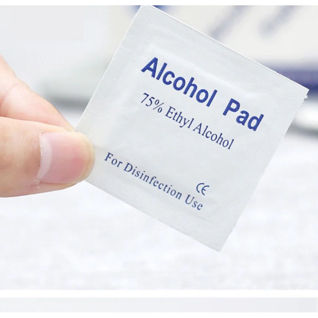 Alcohol Pad ชิ้นละ 1 บาท แผ่นแอลกอฮอล์ 75% เช็ดทำความสะอาดเล็บแบบพกพา สินค้าพร้อมส่ง
