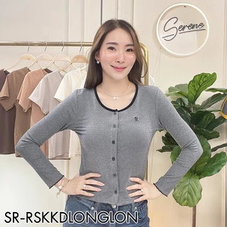 Serene's Choice เสื้อคอกลมแขนยาว รุ่น Lily ผ้าร่องเล็ก กุ๊นคอ มีกระดุมผ่าหน้า ชายลอน