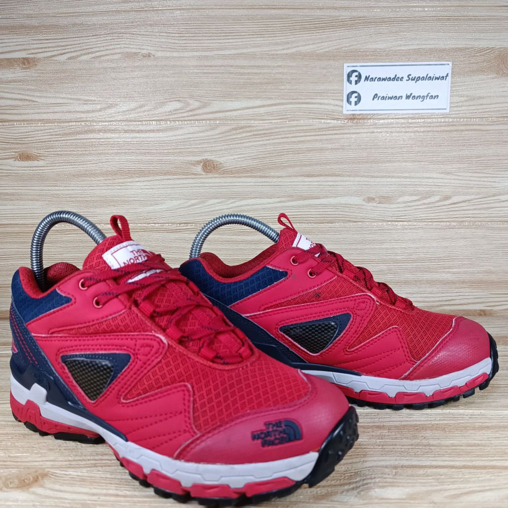 รองเท้ามือสอง THE NORTH FACE 37-37.5/23.5 cm. (GORE-TEX กันน้ำ)