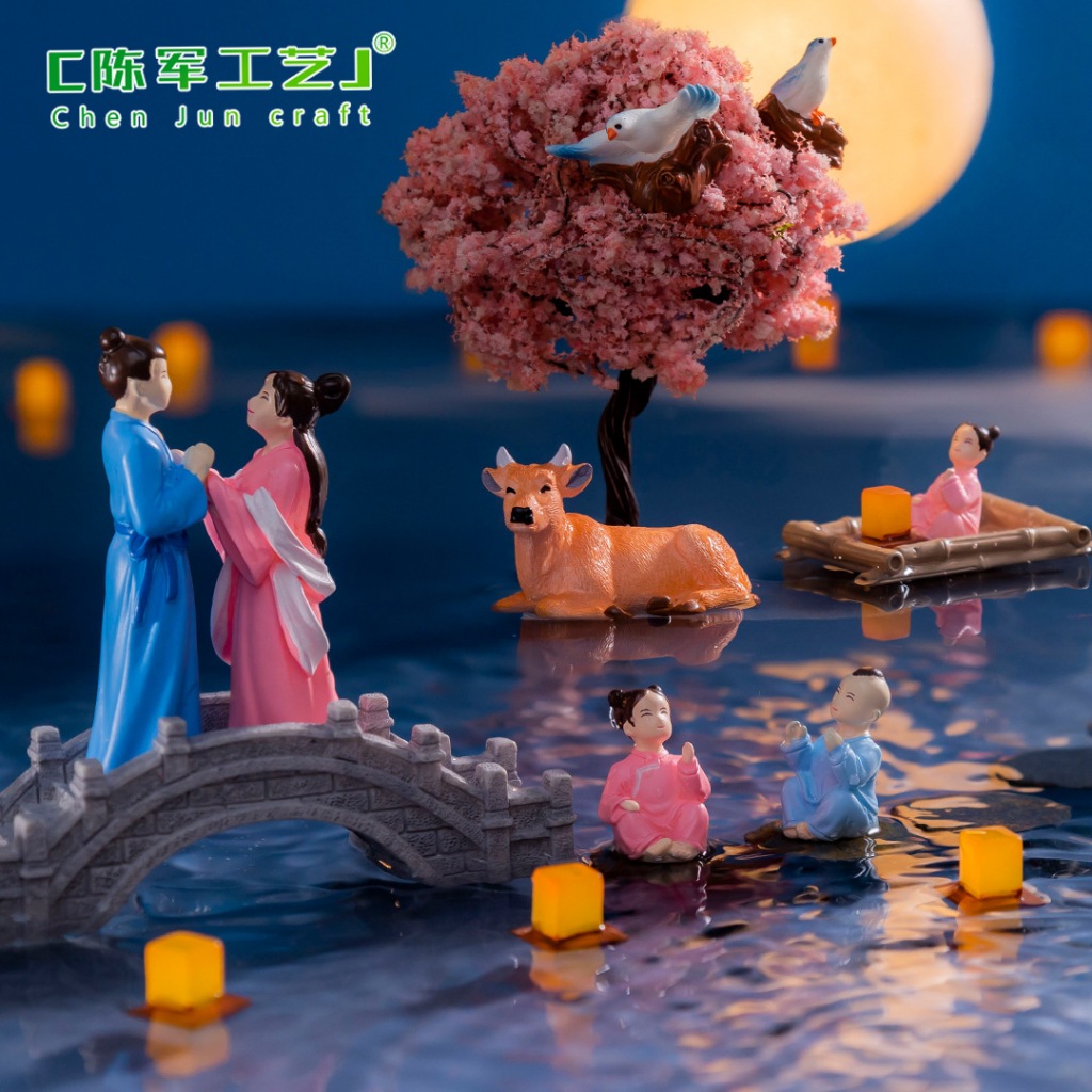 j334 คู่รักโคมลายแห่งรักจำลองของจิ๋ว