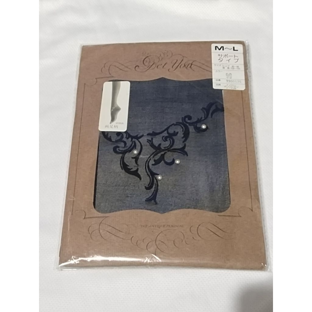 ถุงน่องเต็มตัว. Bet You ญี่ปุ่น size M-L แพ็ค 1 ชิ้น สีดำมีลายที่ข้อขา