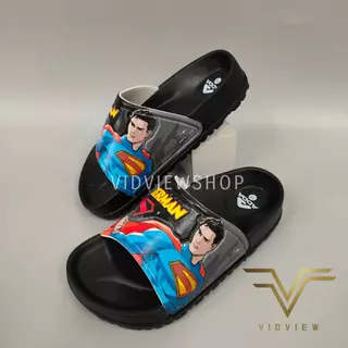 VIDVIEW มีส่งด่วน รองเท้าแตะเด็ก Adda 35B01 แบบสวม ไซส์ 25-35 ลาย Superman ลิขสิทธิ์แท้