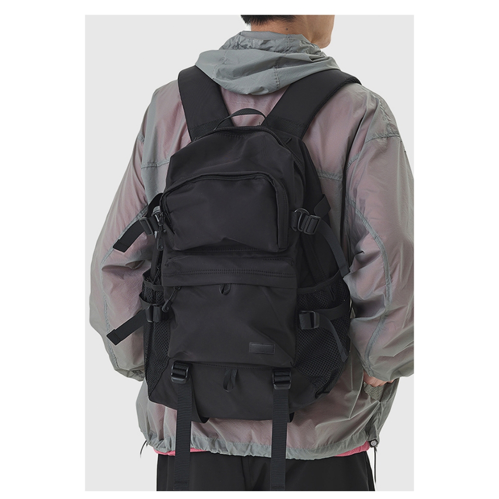 FOXER กระเป๋าเป้สำหรับเดินป่าและเดินทาง สไตล์ Unisex กระเป๋านักเรียนที่ทนทาน