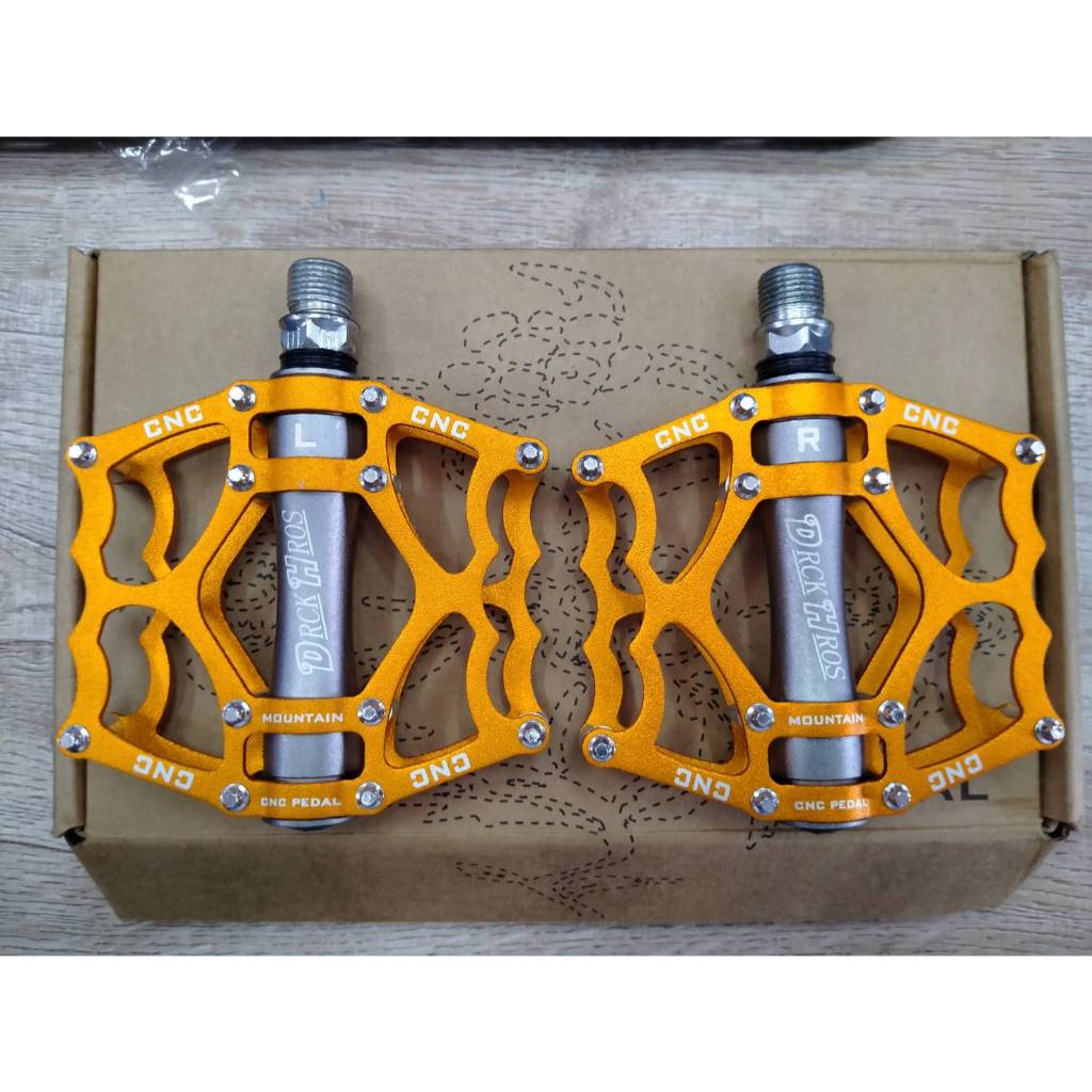 บันไดจักรยาน mountain bike CNC รุ่น 901  สีทอง สีน้ำเงิน สีเงิน สีดำ(บรรจุ 1 คู่/ชิ้น)