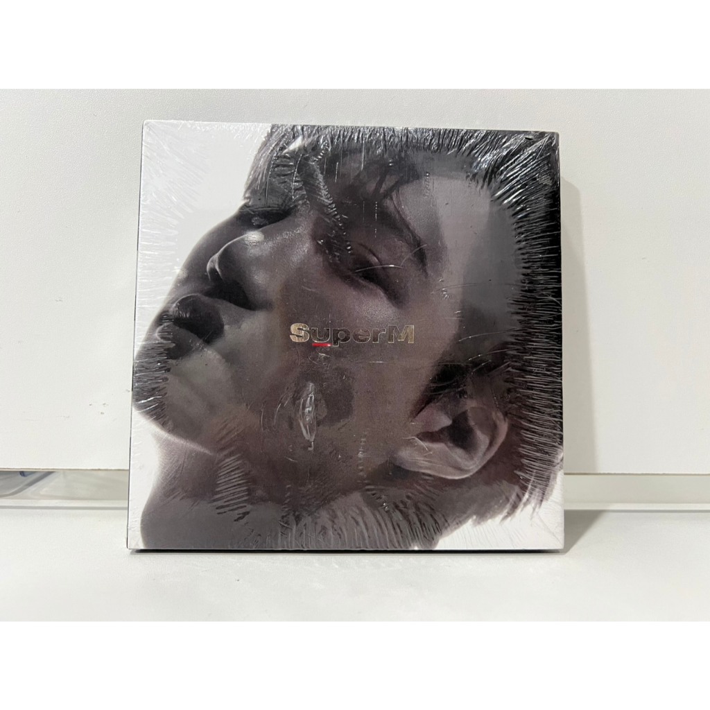 1 CD MUSIC  ซีดีเพลงเกาหลี      SuperM The 1st Mini Album 'SuperM' [KAI Ver.]    (V2)