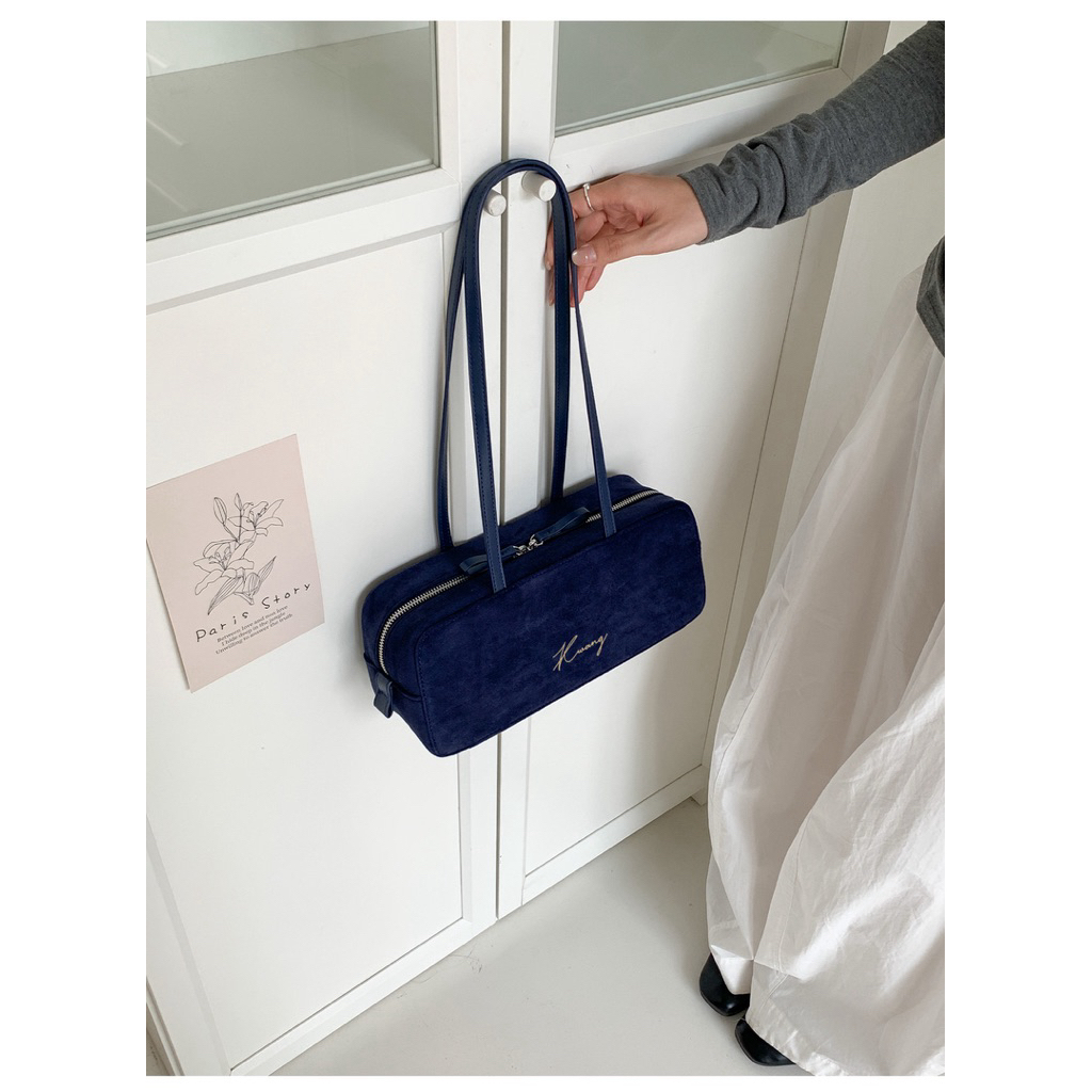 #กระเป๋าปักชื่อ รุ่น Suede Box