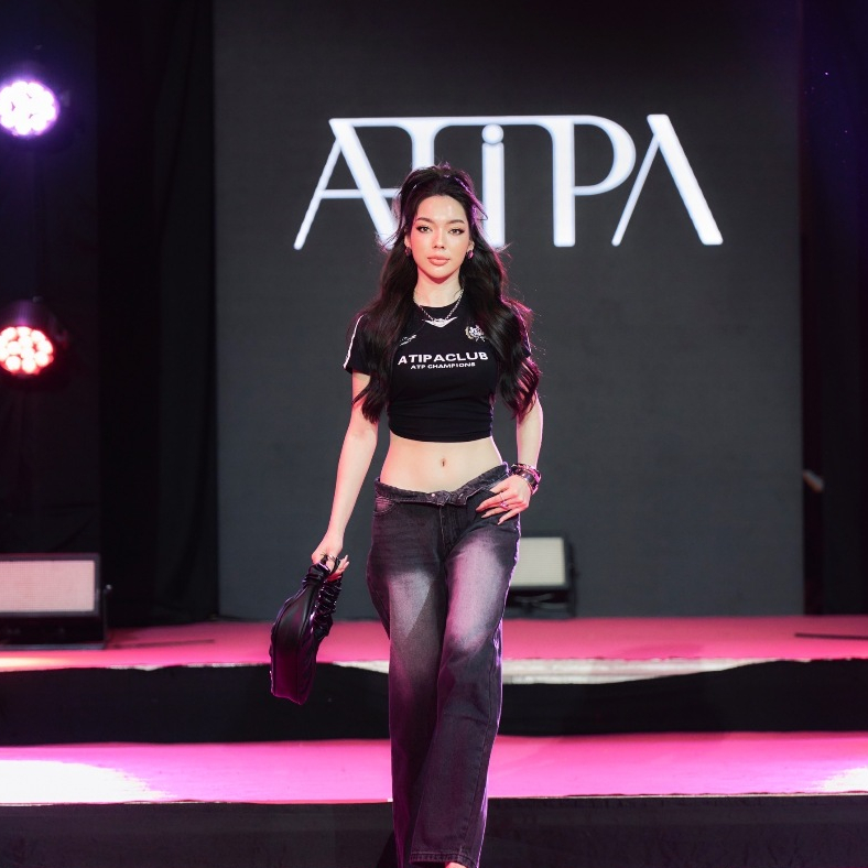 Atipashop - ATIPA VICTORY TOP เสื้อยืด แขนสั้น คอกลม สกรีนลาย ผ้ายืดนุ่มเด้ง ใส่สบาย - รูปที่ 2