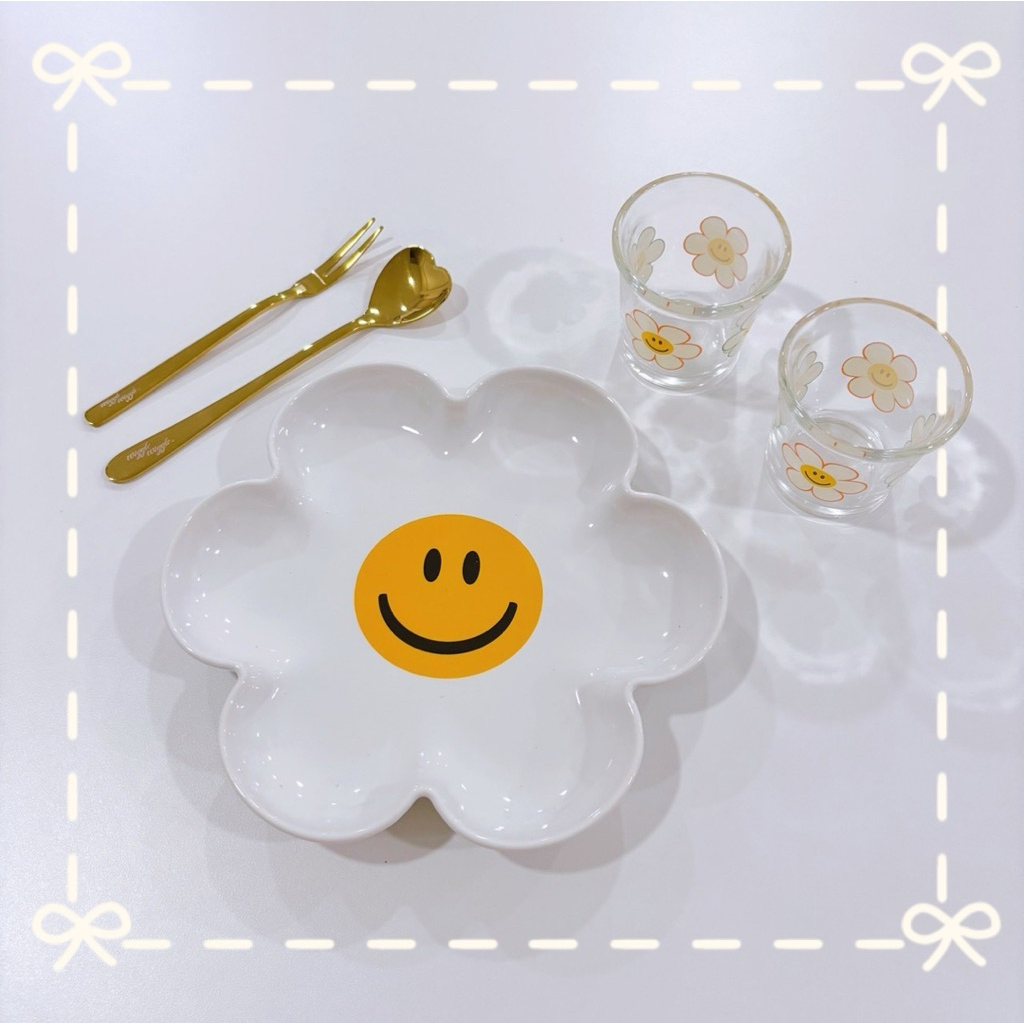 พร้อมส่ง🌼 จาน ช้อนส้อม แก้วชา ขนมหวาน Wiggle Wiggle ของแท้ 💯 จานน่ารัก ส้อมขนมหวาน แก้วน้ำชา แก้วน่ารัก 14070