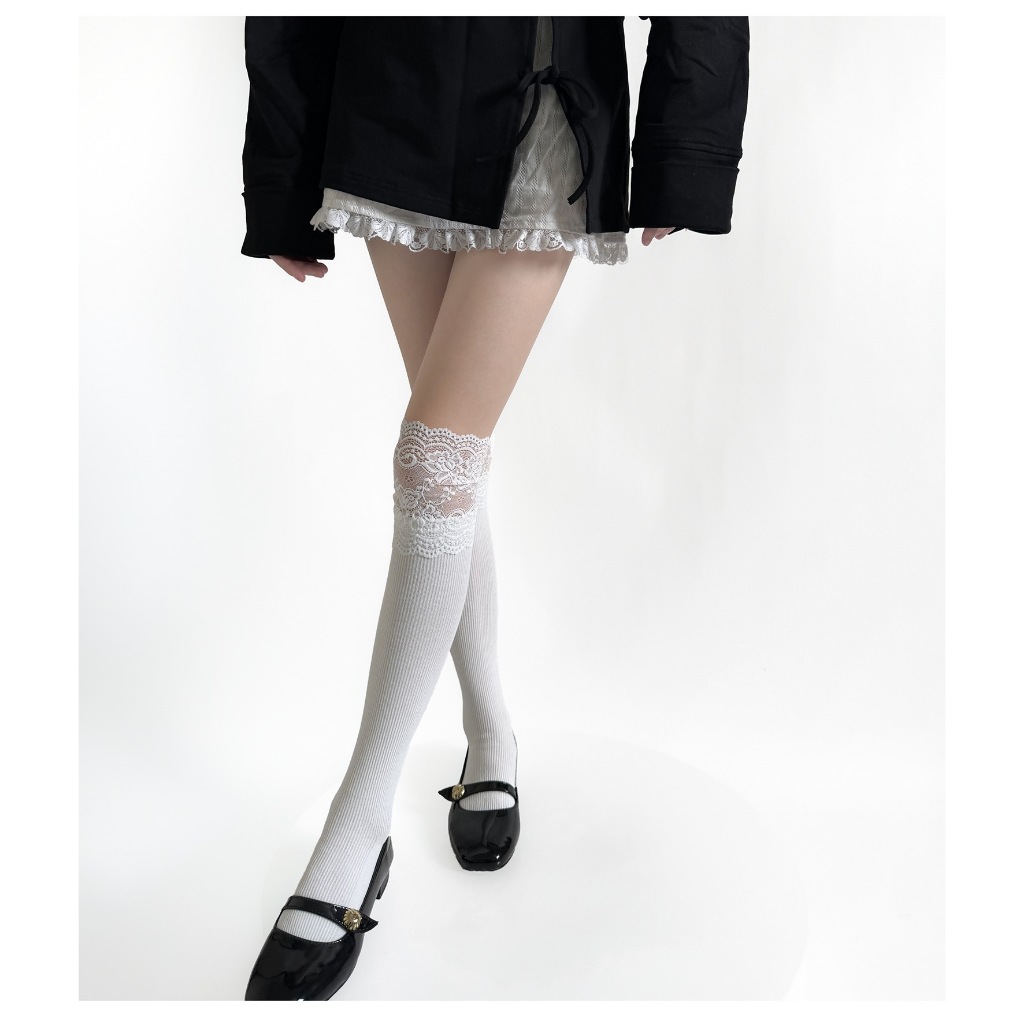 ONEIMO🍑 ถุงเท้ายาวลูกไม้ เหมาะกับทุกลุค ใส่กับบูทได้ Highsox Floral Twotone ✨พร้อมส่ง - รูปที่ 3