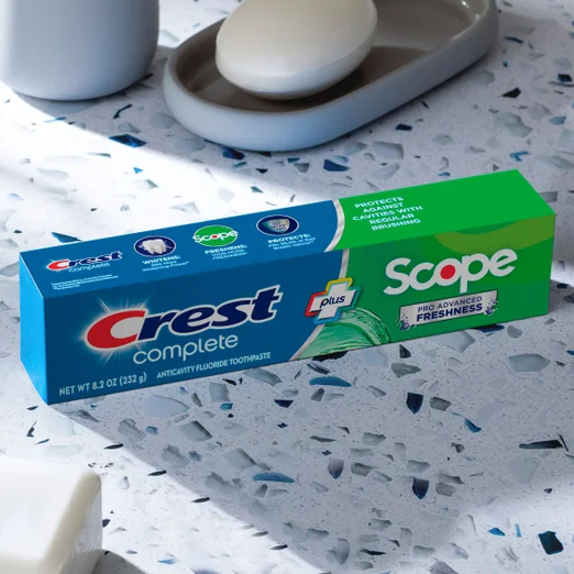 Exp.2028 หลอดใหญ่ 8.2 oz (232 g) Crest complete plus scope Toothpaste นำเข้าอเมริกา ฟันสะอาด สดชื่น