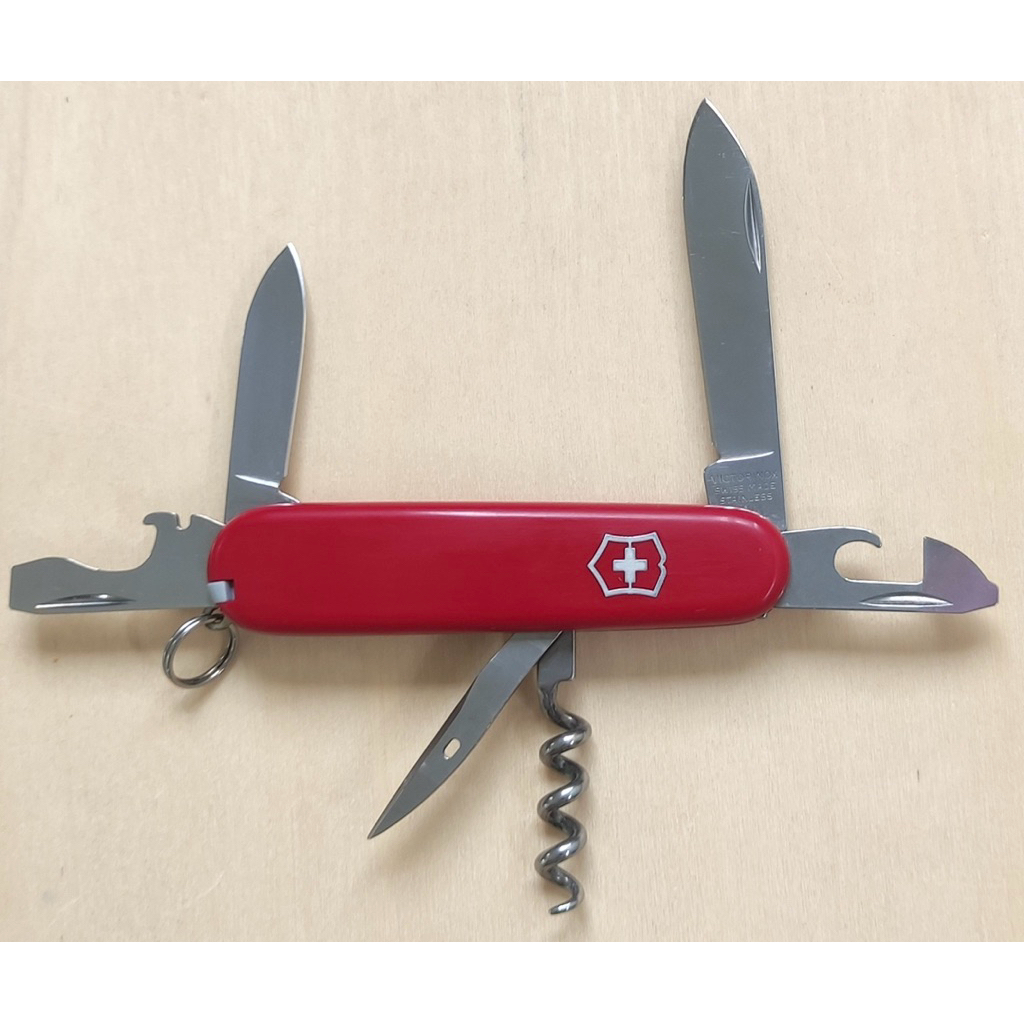 Victorinox Tourist 84 mm