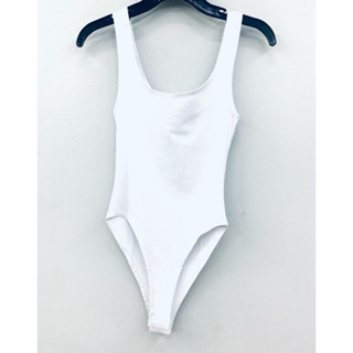 บอดี้สูทซับในชายผ้าสีพื้น ทรงบอดี้เข้ารูป