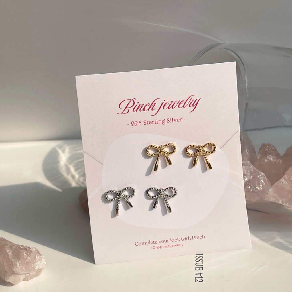 Pinch Tiny Ribbon Studs Earrings ต่างหูโบว์มินิ
